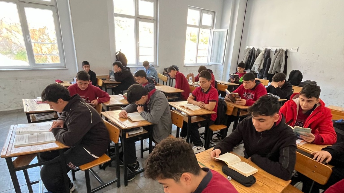 Kitap Okuma Farkındalığı Etkinliği